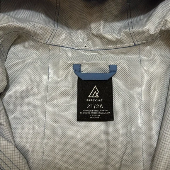 *Brand New* 2T Rain Suit Muddy Buddy - Picture 2 of 4